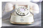 Click to see a large image of Belgian desk phone